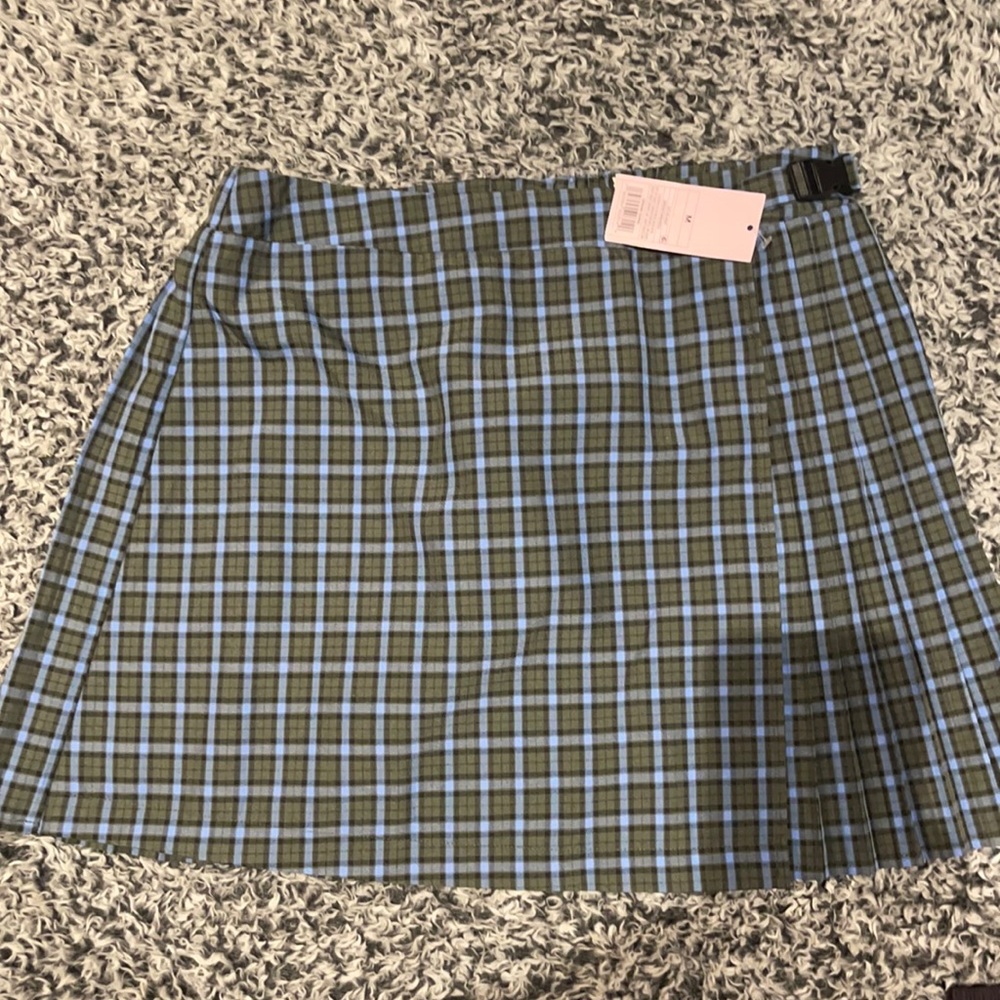 Wild fable, Checkered skirt